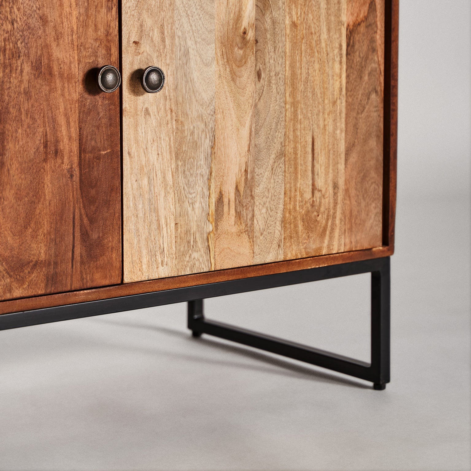 TEXAS BAR CABINET